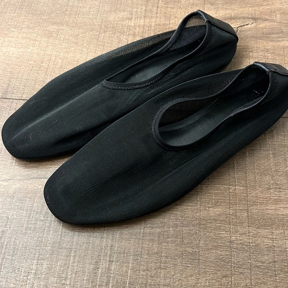 H&M Shoes - H & M Mesh ballet flats.  Worn once. Super chic.